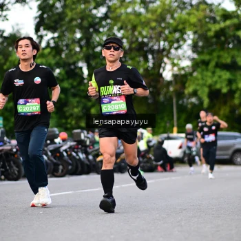 Runner Photo 4107522