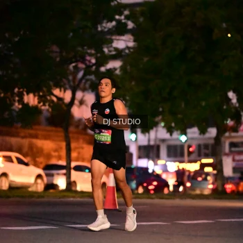 Runner Photo 4107533