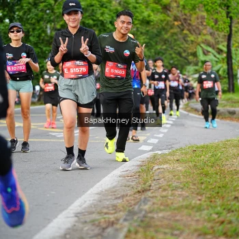 Runner Photo 4107550