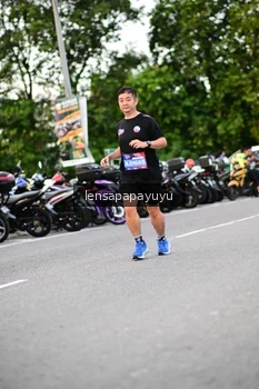 Runner Photo 4107581