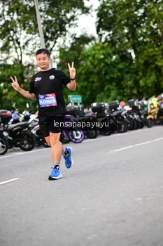 Runner Photo 4107597