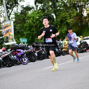Runner Photo 4107604