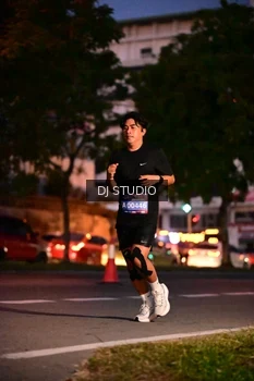 Runner Photo 4107611