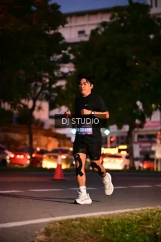 Runner Photo 4107614