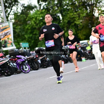 Runner Photo 4107632