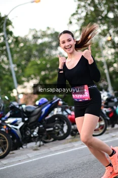 Runner Photo 4107649