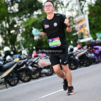 Runner Photo 4107676