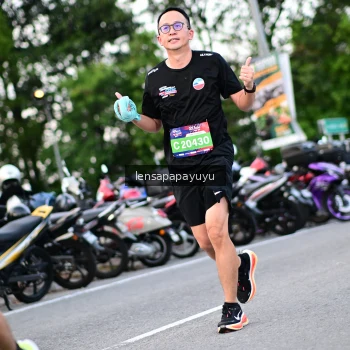 Runner Photo 4107680