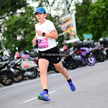 Runner Photo 4107687
