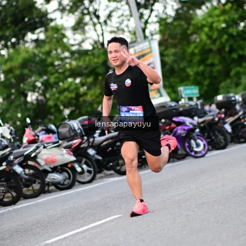 Runner Photo 4107694