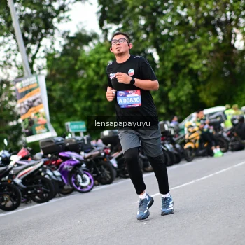 Runner Photo 4107702