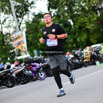 Runner Photo 4107709