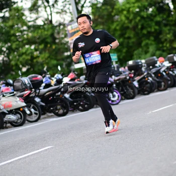 Runner Photo 4107729