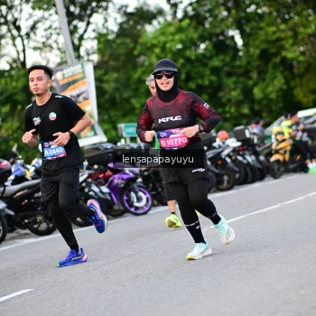 Runner Photo 4107750