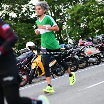 Runner Photo 4107767