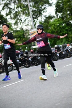 Runner Photo 4107769