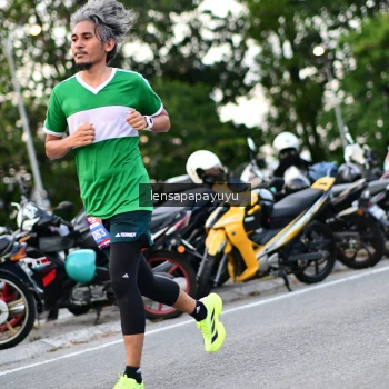 Runner Photo 4107774