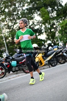 Runner Photo 4107776