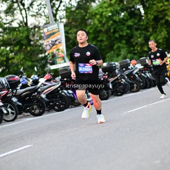 Runner Photo 4107780