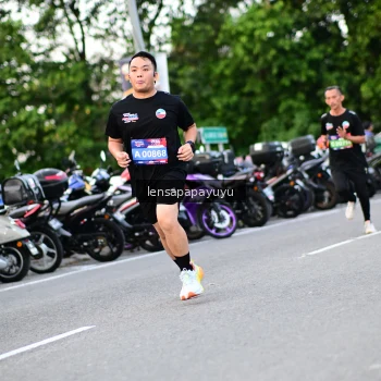 Runner Photo 4107788