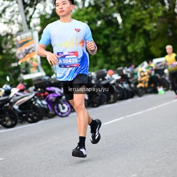 Runner Photo 4107811