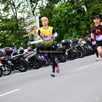 Runner Photo 4107816