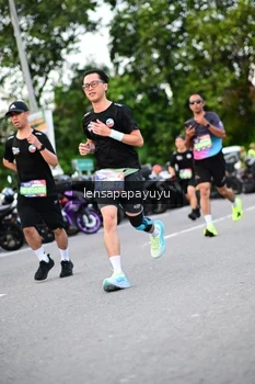 Runner Photo 4107869
