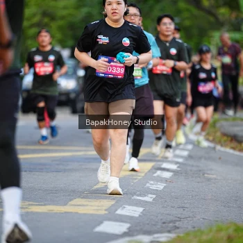 Runner Photo 4107879