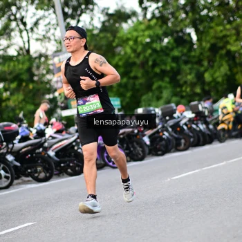 Runner Photo 4107902