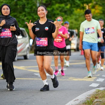 Runner Photo 4107904