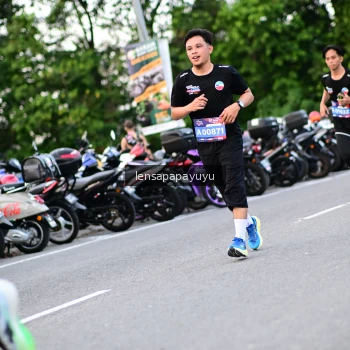 Runner Photo 4107932