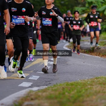 Runner Photo 4107936