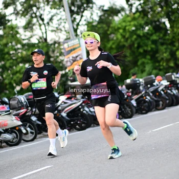 Runner Photo 4107975