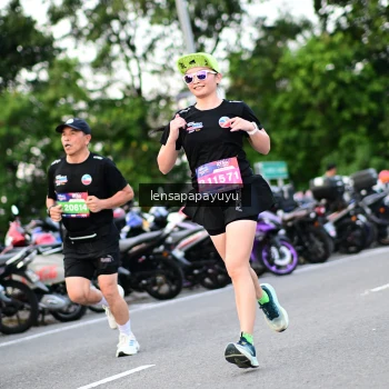 Runner Photo 4107981