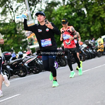 Runner Photo 4107995