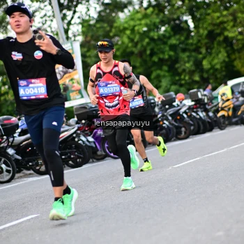 Runner Photo 4108006