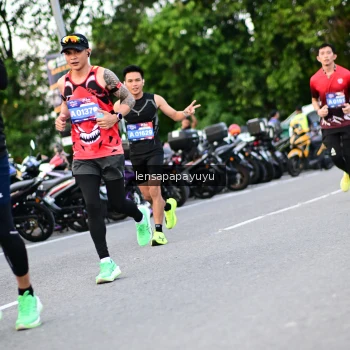 Runner Photo 4108009