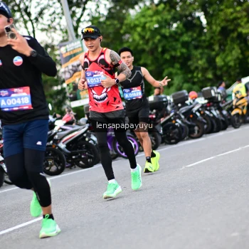Runner Photo 4108010