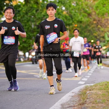 Runner Photo 4108016