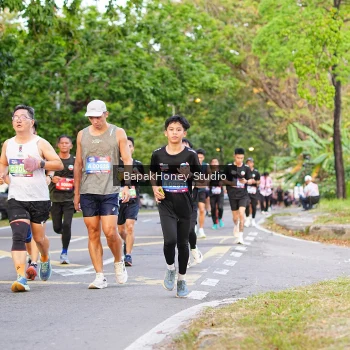 Runner Photo 4108038