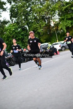Runner Photo 4108046