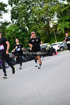 Runner Photo 4108048