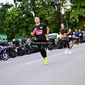 Runner Photo 4108049