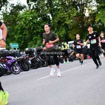 Runner Photo 4108076