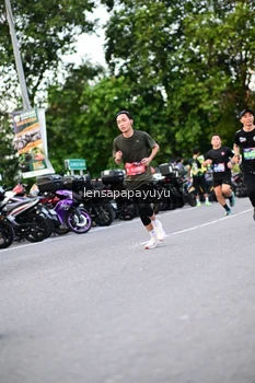 Runner Photo 4108083