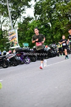 Runner Photo 4108091