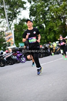 Runner Photo 4108107