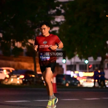 Runner Photo 4108141