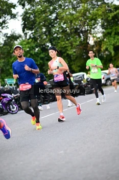 Runner Photo 4108142
