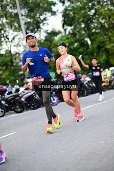 Runner Photo 4108150